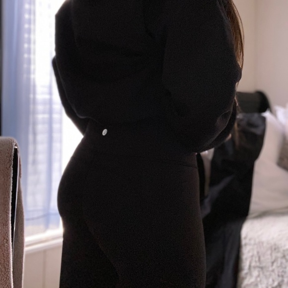 SOLD🚫Lululemon leggings - Picture 5 of 8